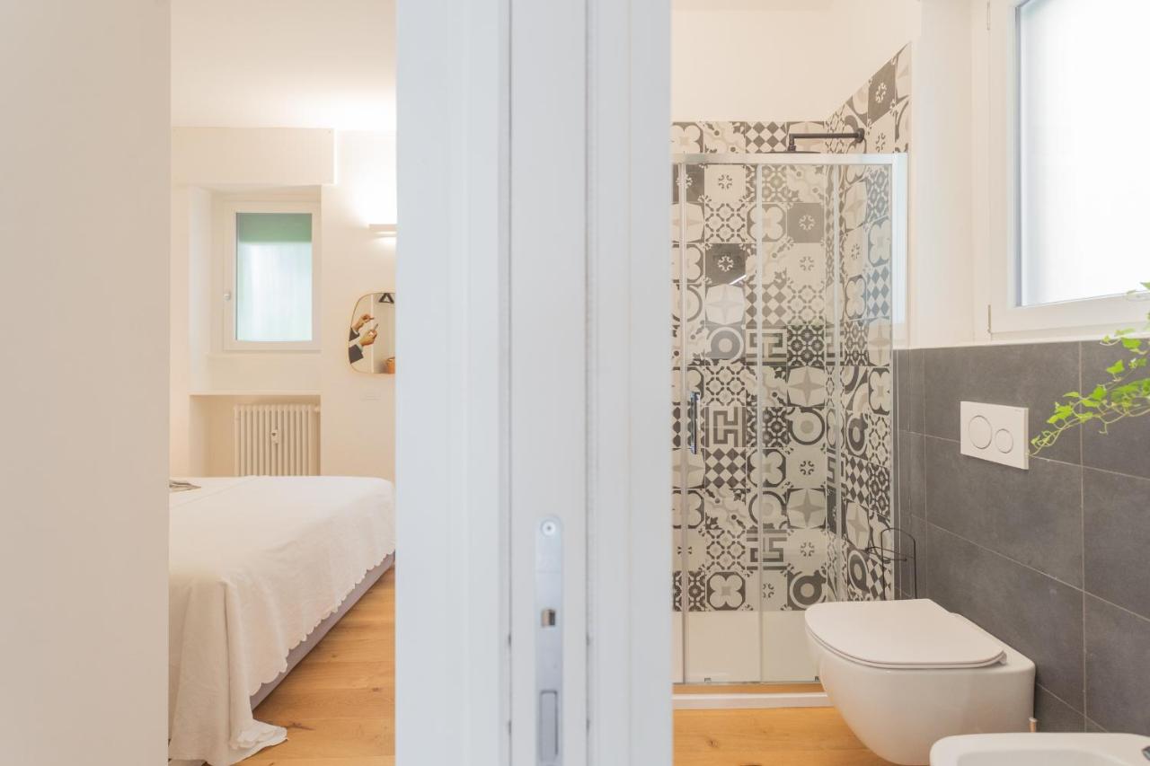 A Step From The Lake Apartment By Rent All Como Zewnętrze zdjęcie