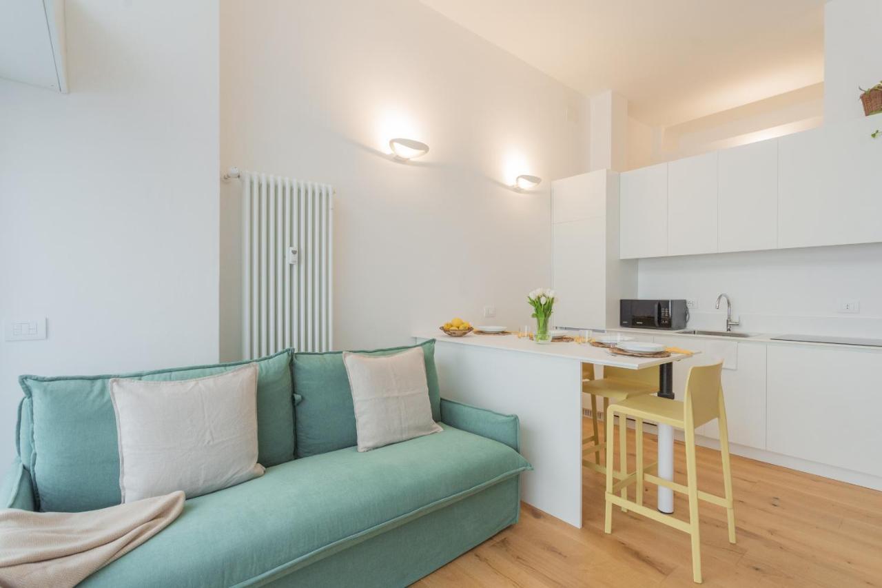 A Step From The Lake Apartment By Rent All Como Zewnętrze zdjęcie