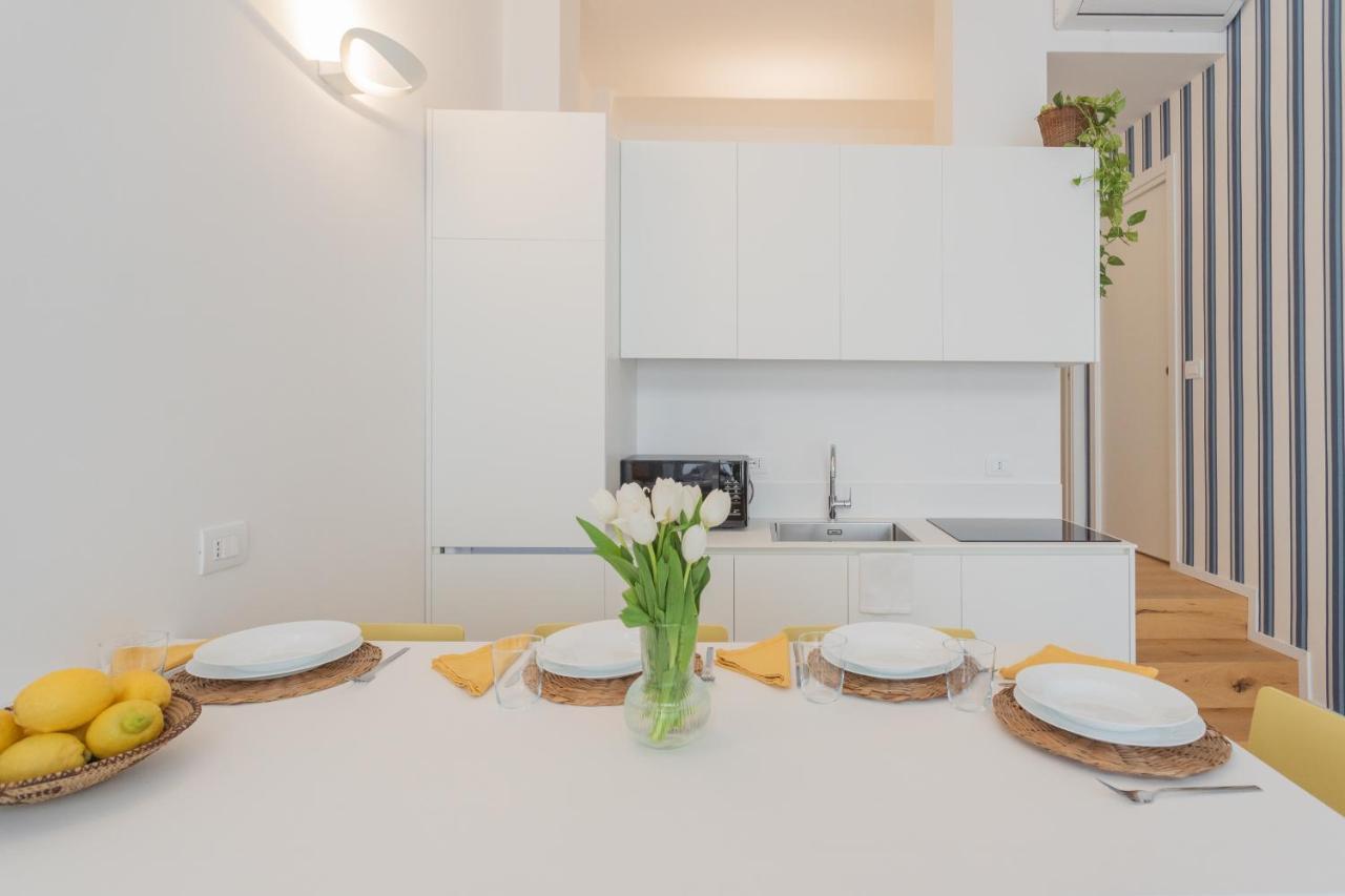 A Step From The Lake Apartment By Rent All Como Zewnętrze zdjęcie